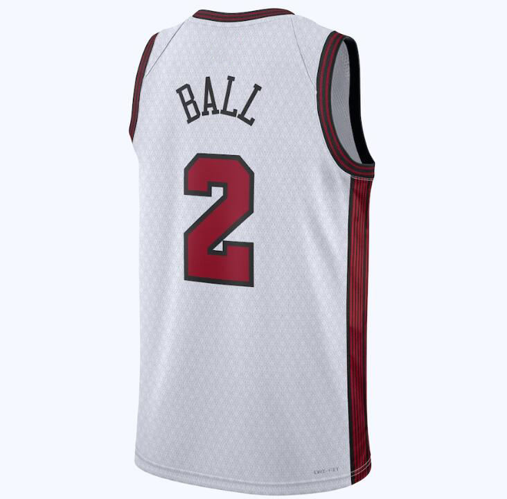 ลูกบอลสีขาว2ลูก