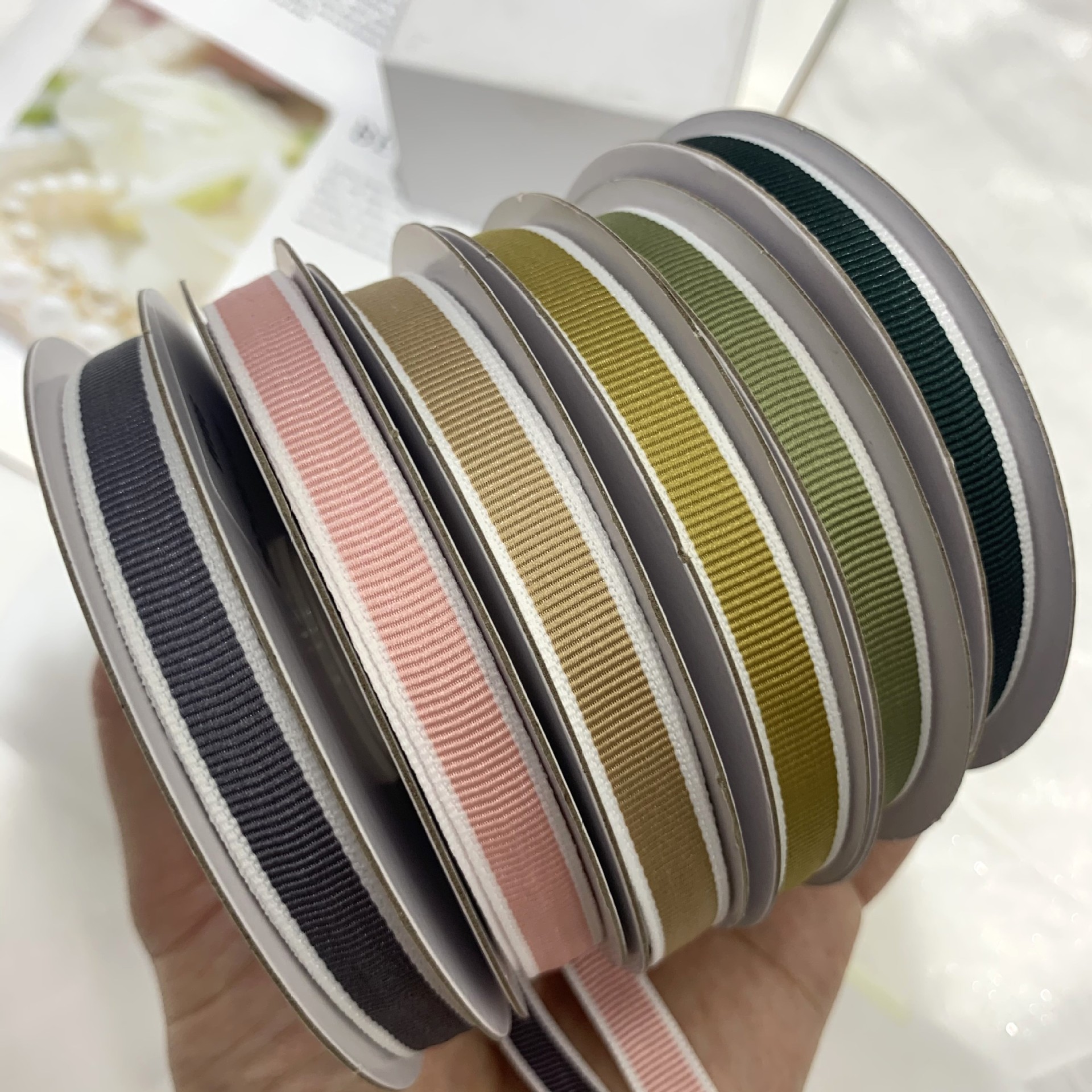 1cm Double Color White Edge Cross Thread Double Faced Satin Trapezoidal Rib Polyester Ribbon Gift Wedding Baking Accessories