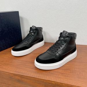 Chaussures de skate pour hommes, baskets en cuir de vache véritable, à lacets, mi-hautes, plates, rétro, faites à la main, légères - Product Image 3