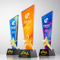 Trofeos de Cristal K9 en Blanco Coloridos Profesionales al por Mayor, Premios de Cristal Personalizados