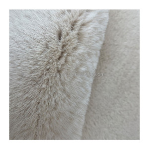 100% polyester nhân tạo Fluffy thỏ giả lông với da lộn liên kết vải cho footcloth/rug/thảm - Product Image 2