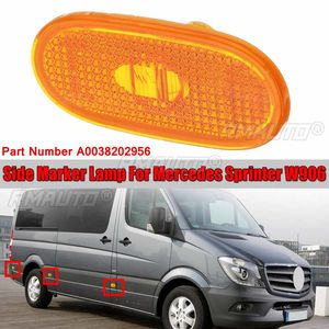 ไฟเลี้ยวข้างรถยนต์แบบใหม่สำหรับ Mercedes Benz Sprinter W906 ปี 2006+ รูปทรงรถยนต์ สีเหลืองอำพัน รุ่น A0038202956 - Product Image 1