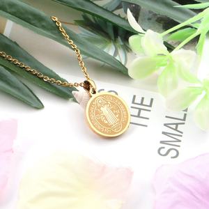 Collar con Colgante de Oro para Hombre, Joyería Religiosa de 45cm de Largo - Product Image 6