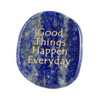 Pierres de palmier gravées avec inscription dorée « Good Things Happen Everyday » pour des cadeaux de pensée positive et des décorations de bureau