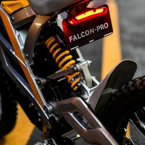 Prix d'usine US 79bike Pro <span class=keywords><strong>Moto</strong></span> électrique tout-terrain 55PMH Sport Moteur central 10000W Cadre en alliage d'aluminium <span class=keywords><strong>Batterie</strong></span> intégrée 72V - Product Image 5