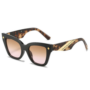 2025 nouvelle mode oeil de chat lunettes de <span class=keywords><strong>soleil</strong></span> hommes <span class=keywords><strong>doré</strong></span> décoration cadre lunettes de <span class=keywords><strong>soleil</strong></span> luxe Vintage dames léopard nuances - Product Image 4