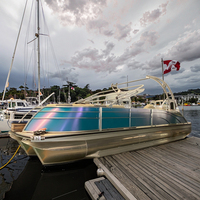 Yacht de luxe sportif en aluminium de 19 pieds pour 6 à 8 personnes, bateau ponton flottant à moteur pour les aventures en famille, la pêche et le divertissement à distance