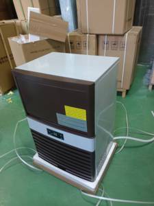 Machine à glaçons de comptoir SK-50F 50KG 80KG 100KG bloc de glace de pépite nouvel état pour utilisation de supermarché modèle <span class=keywords><strong>Frigidaire</strong></span> - Product Image 4