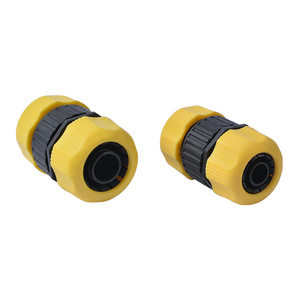 Connecteur de réparation de tuyau d'eau Huabangshi, raccord en plastique de 25 mm pour tuyau à 4 et 6 points, installation facile, réparation de tuyau d'arrosage - Product Image 1