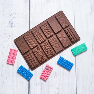 Moldes de Silicona para Chocolate y Gomitas, Rectangulares 3D, Antiadherentes, de Grado Alimenticio, 12 Cavidades, Ecológicos, Aptos para Lavavajillas, Venta al Por Mayor - Product Image 1