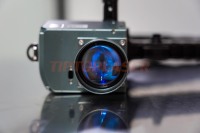 Machine de nettoyage au laser pulsé pour valises, pour l'élimination de la rouille métallique, du vernis, de l'oxyde et du revêtement bois, pour escaliers, pentes et utilisation extérieure