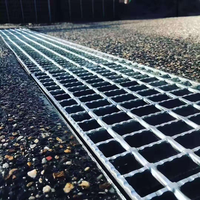 Grille en acier galvanisé à chaud, grille en barres soudées pour couvercle de tranchée, passerelle industrielle, plateforme