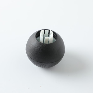 Pommeau de levier de vitesse pour Mercedes Smart 98-14, en plastique noir et gris, design ergonomique - Product Image 1