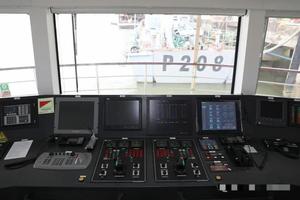 Grandsea Bateau-restaurant en acier personnalisé de 80 pieds, nouveau ferry maritime diesel pour le tourisme et les excursions, bateau à passagers avec hélice - Product Image 4