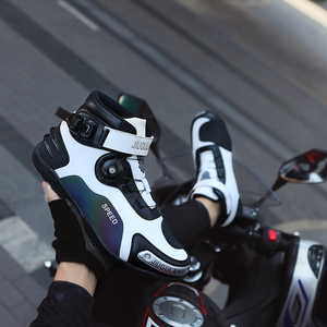 Chaussures de <span class=keywords><strong>Moto</strong></span> et Vélo de Route Tendance Jeune en Cuir, à <span class=keywords><strong>Talon</strong></span> Plat, Semelle Crantée en Caoutchouc, Frein Intégré, Bottes de <span class=keywords><strong>Moto</strong></span> Étanche - Product Image 3