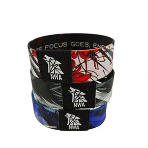 Bracelets en tissu élastique polyester imprimés en couleur personnalisés pour événements sportifs et promotionnels - Product Image 3