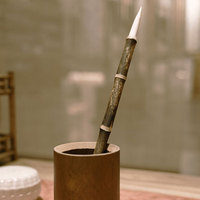 Pennello per Inchiostro Premium in Pelo di Cincillà con Manico in Legno di Sandalo e Confezione Personalizzata per Calligrafi Professionisti