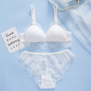 Nouveau design sans couture de corset en satin ensemble de sous-vêtements en dentelle sexy <span class=keywords><strong>culotte</strong></span> de soutien-gorge en maille transparente - Product Image 1