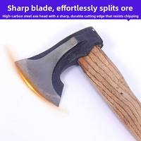 Hache tactique de survie en acier à haute teneur en carbone forgé à la main avec manche en bois durable pour le camping, la chasse et les aventures en plein air
