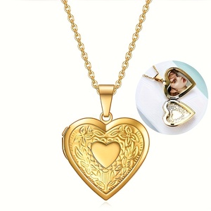 תמונת צבע מותאמת אישית של SQ; שרשרת תליון יצירתית עשויה פלדת אל חלד עם כיסוי מתהפך; אמריקאי ואירופאי סִגְנוֹן - Product Image 3