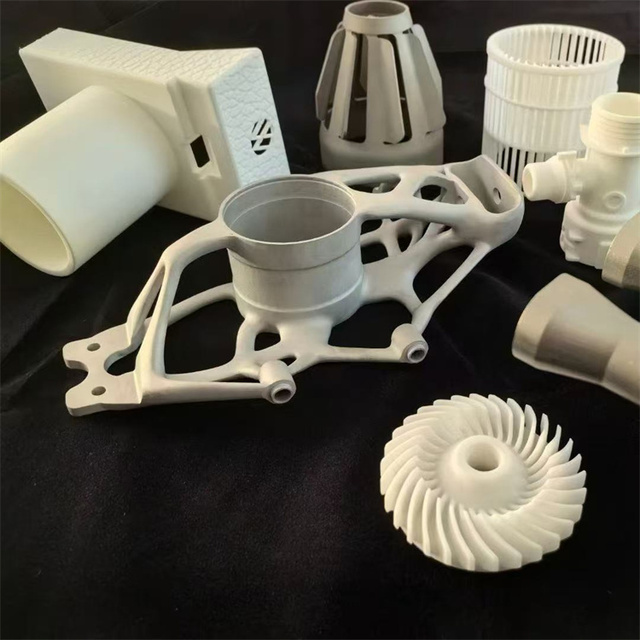 High Precision Simulation Car Body Parts SLA SLS CNC Machining Rapid Prototype 3D Printing