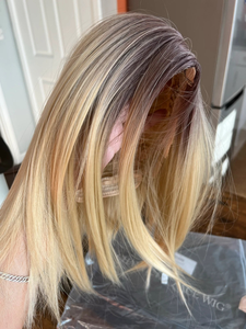 Perruques Swiss Full Lace Perruques ondulées à reflets blond blanc accrocheur <span class=keywords><strong>Champignon</strong></span> racines brunes 100% cheveux humains HD Perruque Lace Front - Product Image 4