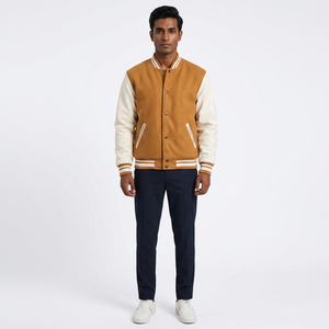 Blouson matelassé d'hiver pour homme à capuche, style universitaire, col mandarin, logo frontal, coupe-vent, respirant, style urbain, fermeture éclair, toile - Product Image 1
