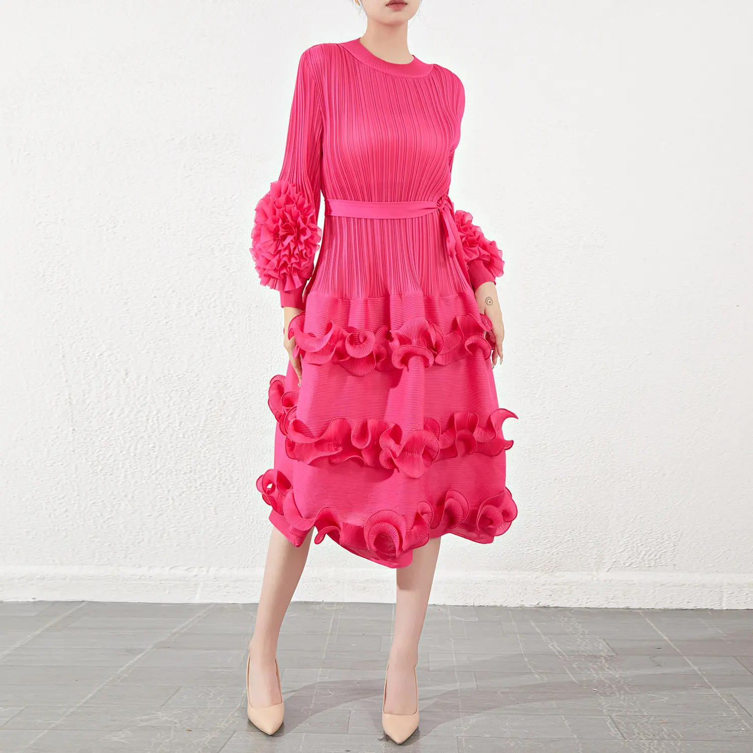 2023 Fall New Miyake Design Pleated Dress Ruffled Hem Loose Fit Elastic Waist Pleats Above the Knee Dress