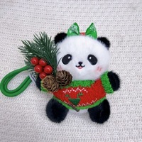 Porte-clés en peluche panda de Noël adorable, ornements panda adorables, parfaits pour la décoration de Noël, les cadeaux et les accessoires festifs