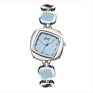 นาฬิกาควอทซ์ประดับเพชรสำหรับสุภาพสตรีที่สง่างามของขวัญคริสต์มาสดีไซน์ไม่ซ้ำใครดีไซน์ประณีตของแม่ไข่มุก - Product Image 5