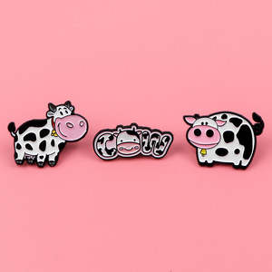 Hete Verkoop Schattige Koe Zacht Ltter Email Pin Dierlijke Melkvee Koe Spelden Badge Broche Voor Boerderij Souvenir - Product Image 3