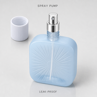 Flacon de parfum vide en gros, 30 ml, carré, en verre bleu dépoli avec capuchon blanc, rechargeable, flacons atomiseurs personnalisables avec logo