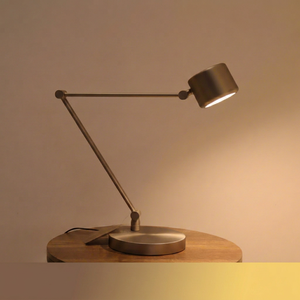 Lámpara de Mesa Eléctrica LED de Metal para Dormitorio, con CCT, Regulador de Intensidad Táctil, Ajustable para Oficina, Superficie con Recubrimiento Eléctrico - Product Image 1