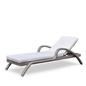 Chaise longue en rotin moderne et élégante pour l'extérieur, siège en métal imperméable, <span class=keywords><strong>piscine</strong></span>, hôtel, cour, <span class=keywords><strong>jardin</strong></span>, villa, détente, pliable, avec coussin - Product Image 5