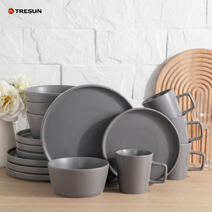 Modern Classic Crockery Plates Ceramic Dinner Plates Set Off White 16 pieces Durable Porcelain Dinner Sets <b>Dinnerware</b> - Product Image 5