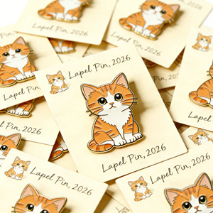 Produsen Grosir Pin Enamel Katak Lucu Kartun Anime Pin Kerah Kemasan Kartu Kustom untuk Pakaian - Product Image 5