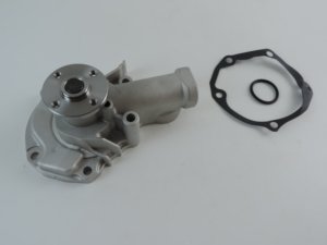 ปั๊มน้ำเครื่องยนต์ GWM-78A สำหรับ Mitsubishi 1300A066 MD979313สินค้ามาใหม่ - Product Image 4