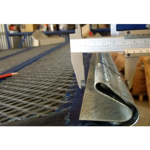 Maille de filtre auto-nettoyante à crochet ondulé en poly pour installation d'asphalte - Product Image 6