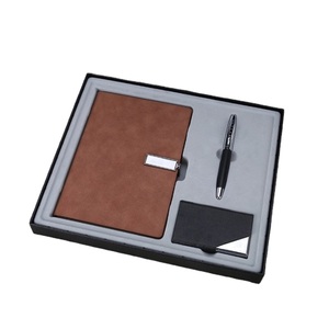 Coffret <span class=keywords><strong>Cadeau</strong></span> d'Entreprise Personnalisé : Carnet de Notes avec Étui à Cartes et Stylo, Logo Personnalisé, Couleur et Emballage sur Mesure - Product Image 1