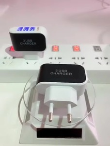 อะแดปเตอร์ชาร์จไฟแบบพกพา 3 พอร์ต USB สำหรับใช้ในโรงแรม ชาร์จเร็ว ใช้ได้กับโทรศัพท์และแท็บเล็ต ขนาดกะทัดรัด พกพาสะดวก - Product Image 3