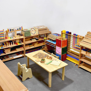 Aides pédagogiques Montessori pour l'éducation précoce, chaussures en bois pour enfants, lacets réalistes pour la maternelle, jeux <span class=keywords><strong>de</strong></span> <span class=keywords><strong>vie</strong></span> pour l'enfilage - Product Image 5