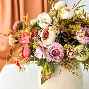 Künstlicher europäischer Blumenstrauß Rose Flower Silk Small Ranunculus Bouquet Flores For Decor - Product Image 1
