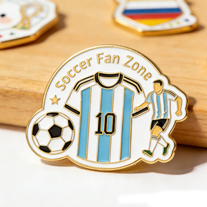 Badges personnalisés à épingler, motifs football, sport, logo métallique plaqué, épingles en émail souple ou dur, tendance - Product Image 2