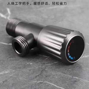 Robinet d'arrêt d'angle en acier inoxydable Hemans 15 mm avec filetage femelle et noyau en cuivre pour équipements de plomberie - Product Image 5