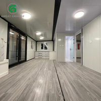 Maison conteneur de 40 pieds adaptée aux environnements froids, 3 chambres, préfabriquée, mobile, extensible, modulaire, portable pour l'Argentine