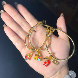 <span class=keywords><strong>Bracelet</strong></span> doré unique en vente chaude pour un usage quotidien, <span class=keywords><strong>bracelet</strong></span> nœud papillon pour femmes, magnifique <span class=keywords><strong>bracelet</strong></span> à breloques pour les fêtes - Product Image 4