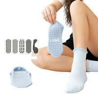Chaussettes de Pilates en coton pour femmes avec logo personnalisé, tricotées, à rayures antidérapantes bidirectionnelles, pour le yoga, la barre, le studio, le fitness, pour adultes