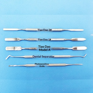 Curette dentaire, Spatule de réglage pour résine, Spatule photosensible, Séparateur de gencives, Lame à molettes - Product Image 1