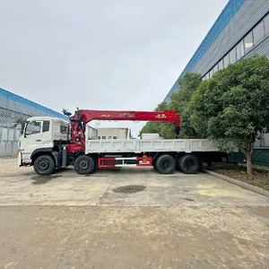 Grue de camion télescopique CLW 14 tonnes 8x4, grue de camion lourd 16 tonnes, hauteur de levage 20,5 m - Product Image 6