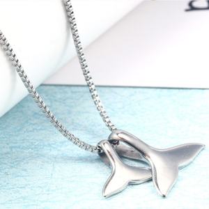 Collares Minimalistas de Plata y Oro con Recubrimiento PVD Antideslustre, Joyería Fina de Acero Inoxidable 316L, Collar con Diseño de Cola de Pez para Mujer - Product Image 6